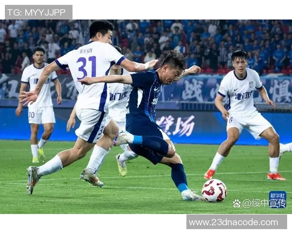 足球专题：聚焦武汉足球队的灵活性_1